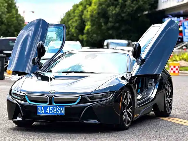  BMW BMW i8 2014 Standard