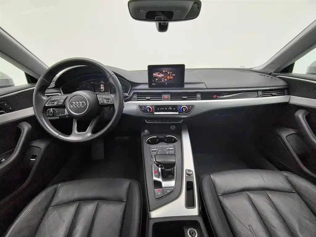 Audi A5 (Import) 2017 Sportback 40 TFSI Fashion фото 5
