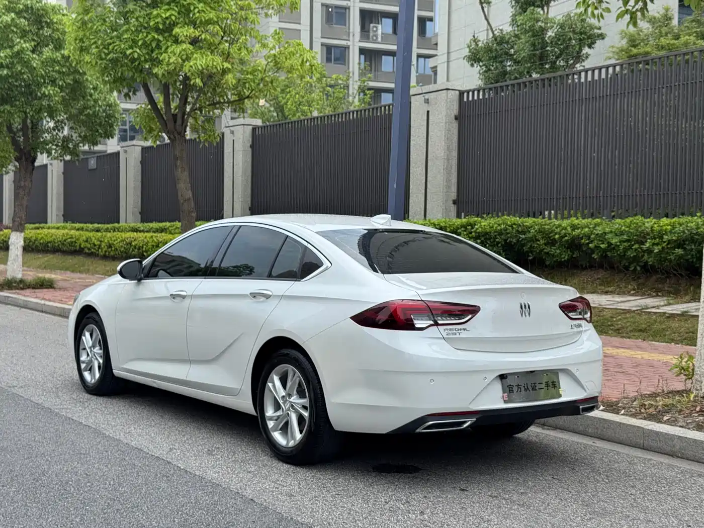 Buick Regal 2024 25T Ultra Comfort Edition фото 9