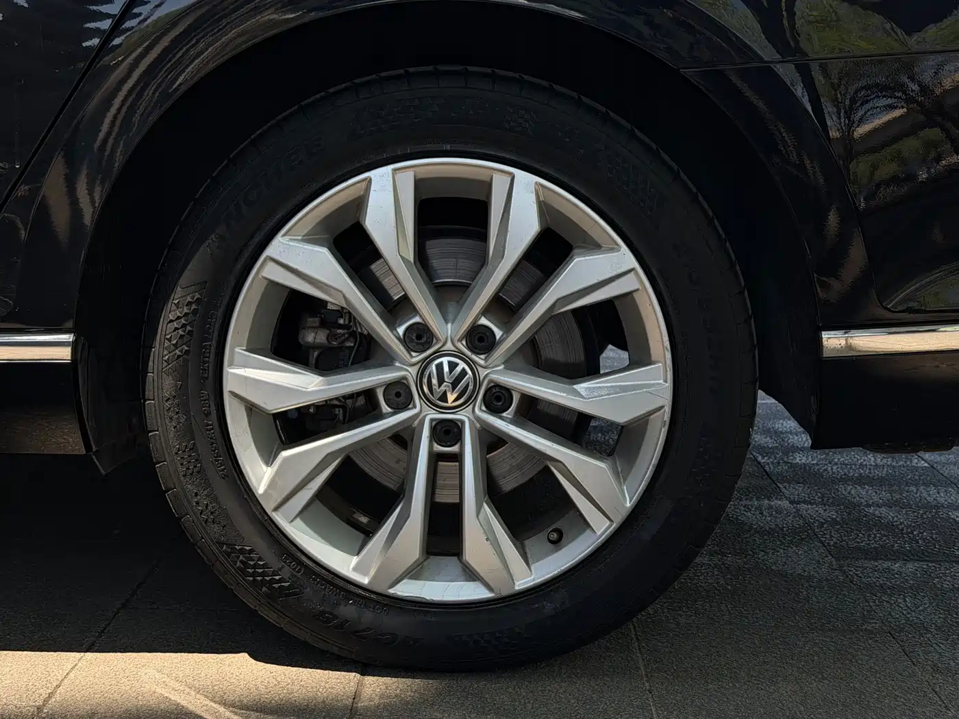 Volkswagen Magotan 2017 330TSI DSG Luxury фото 8