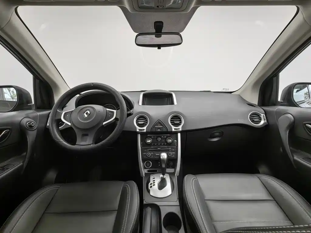 Renault Koleos (Import) 2014 2014 Facelift 2.0L 2WD Fashion Edition