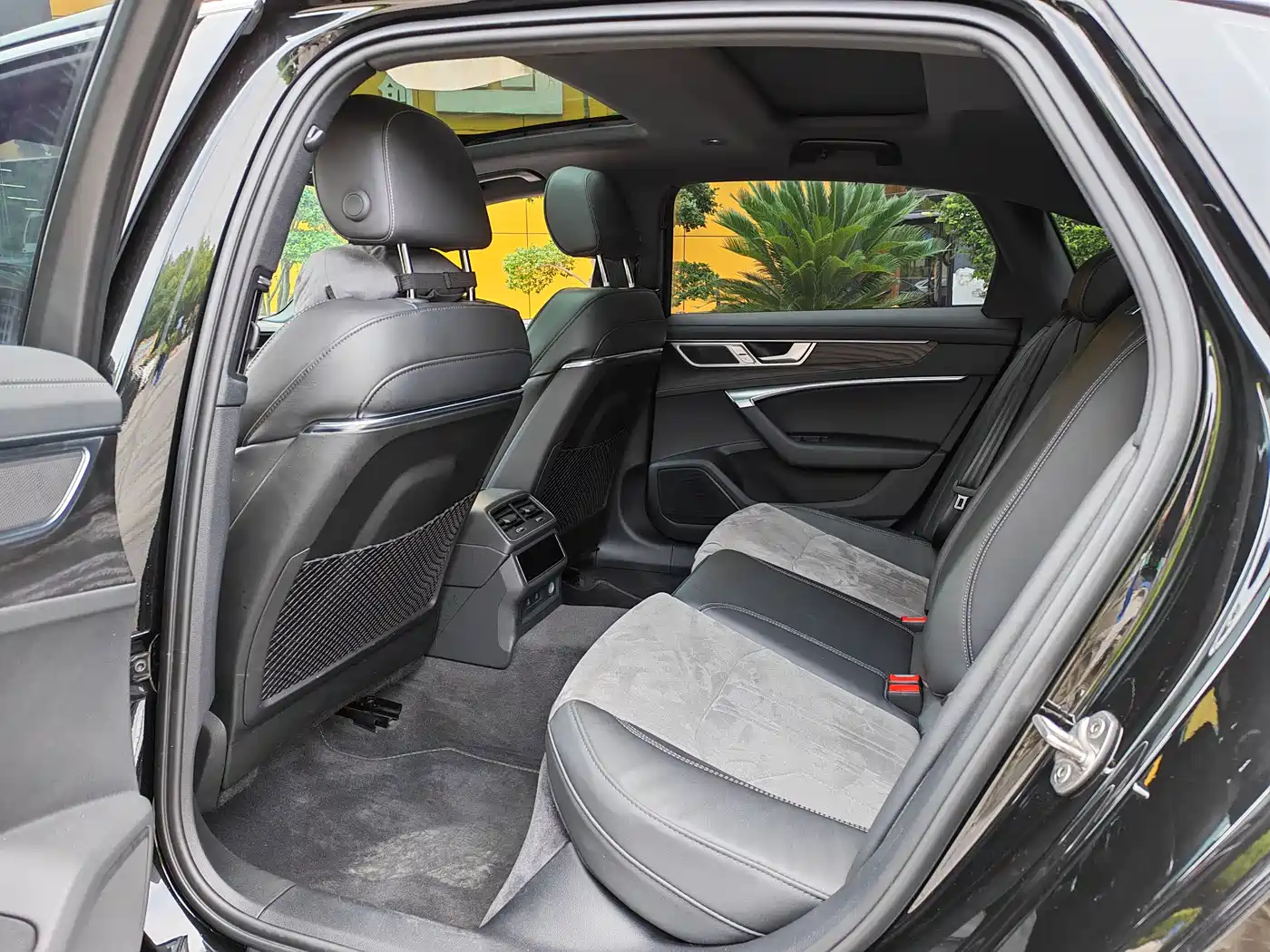 Audi A6L 2024 45 TFSI quattro Premium Dynamic фото 6