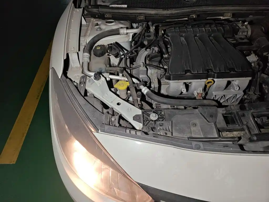 Renault Fluence 2015 2015 2.0L Fashion Edition