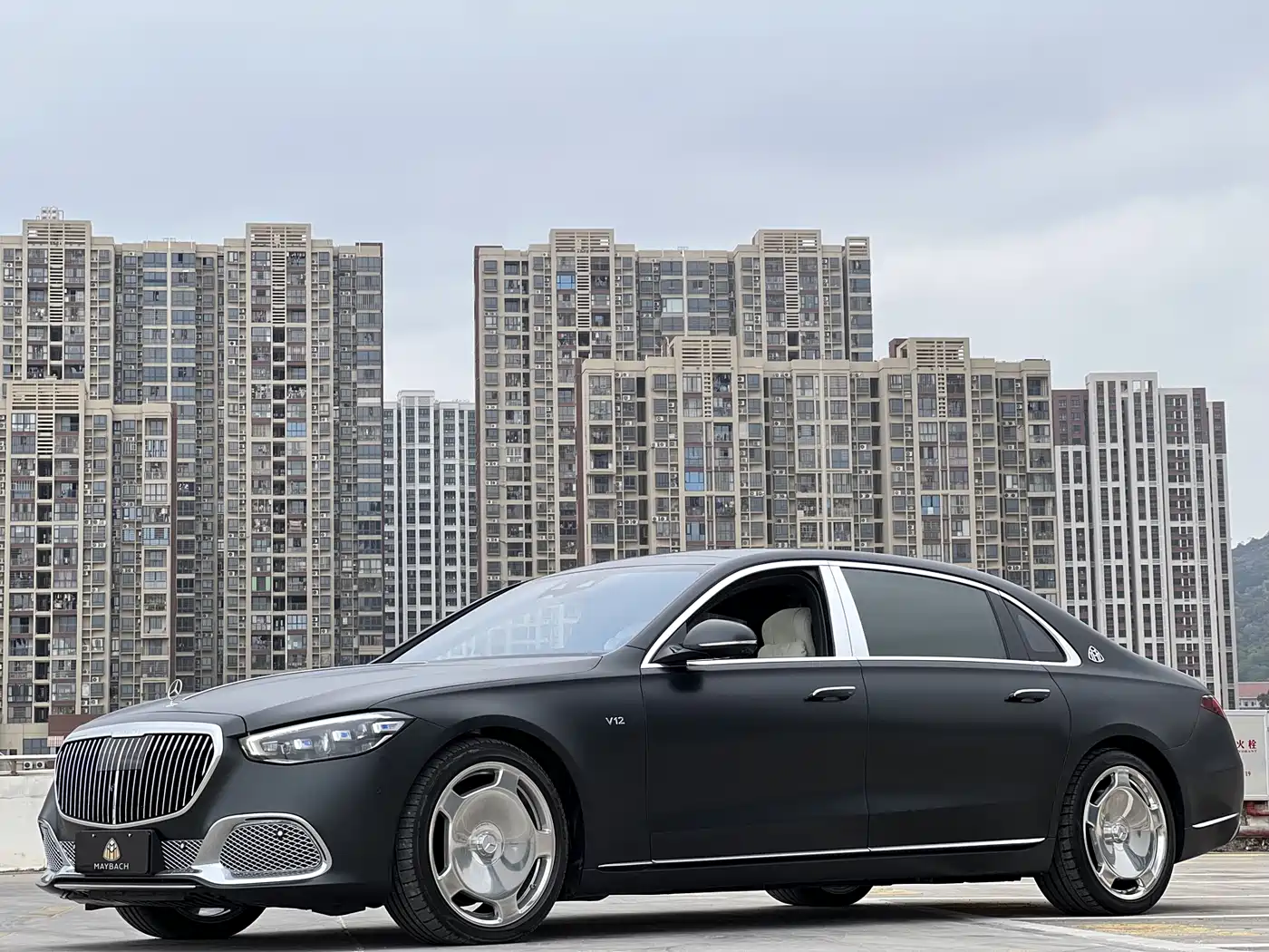 MERCEDES-BENZ MAYBACH S-CLASS