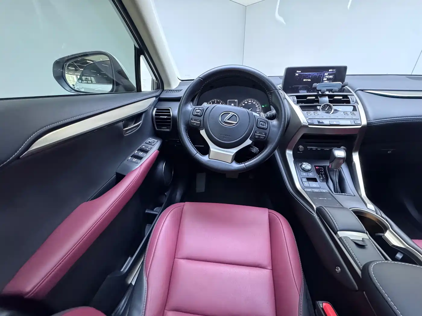 Lexus NX 2020 200 AWD F Sport China VI фото 24