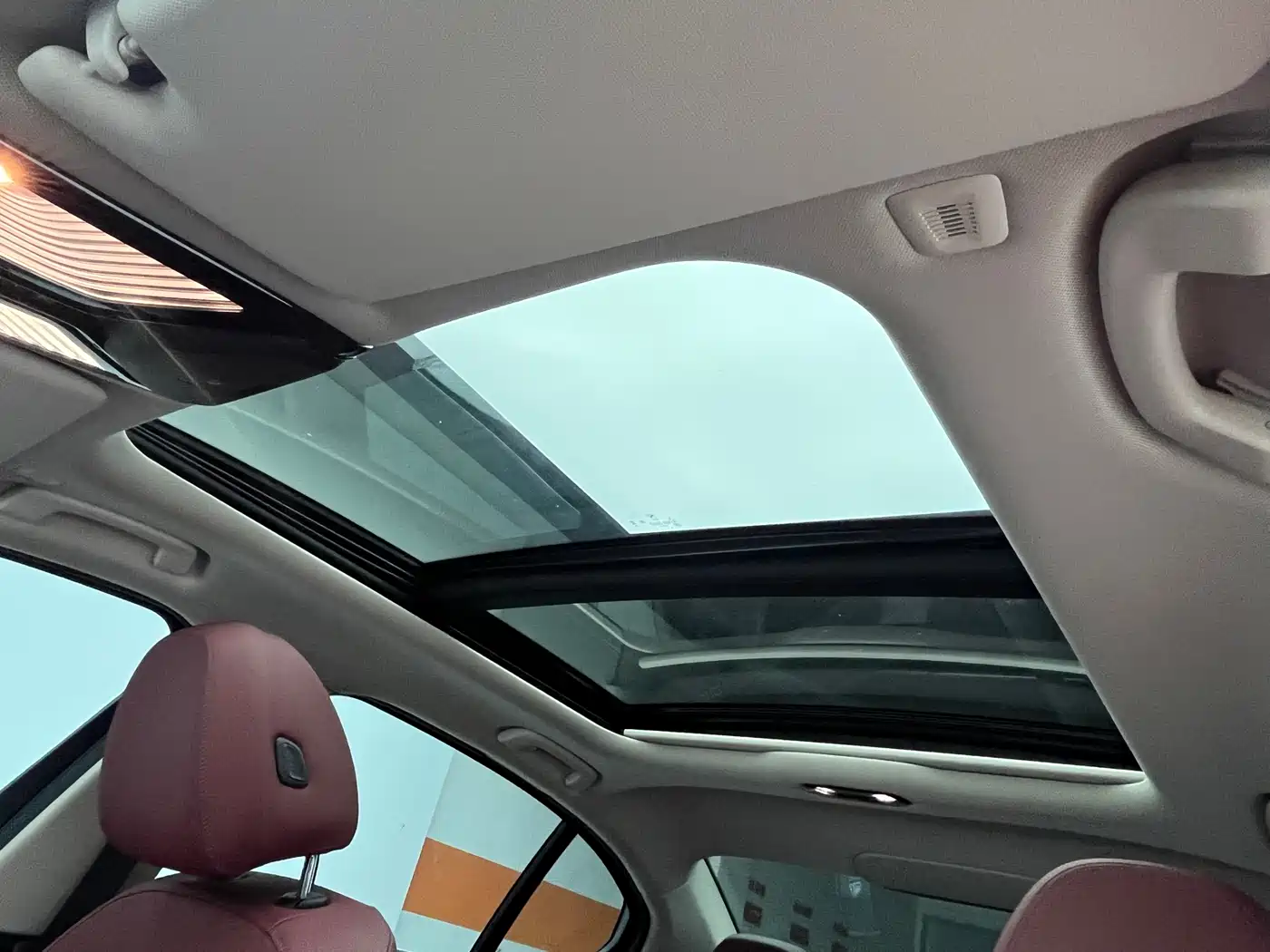BMW i3 2022 eDrive 35 L фото 17