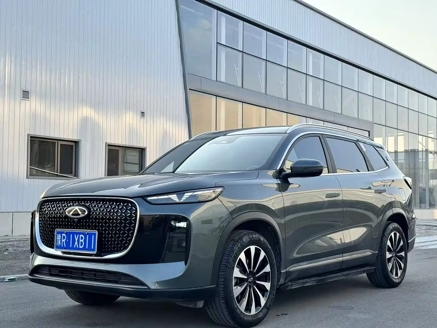 Chery Tiggo 8 PLUS 2024 2025 290TGDI DCT Premium 5-seater