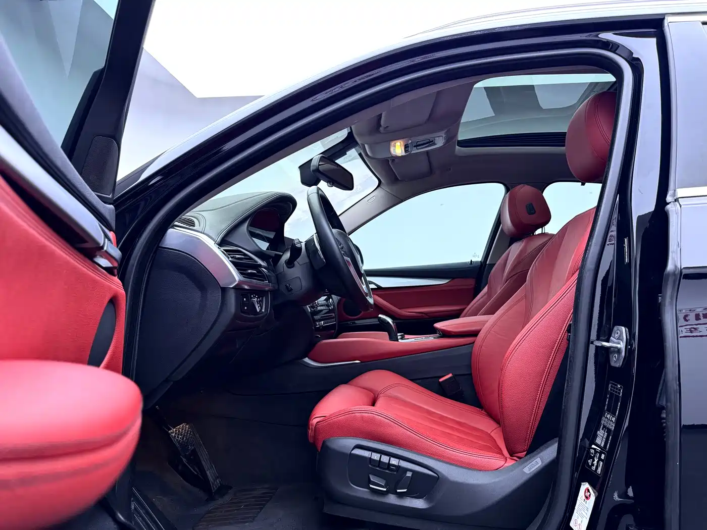 BMW X6 2017 xDrive35i Leading фото 13
