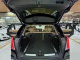 Фото 16 - Cadillac XT5