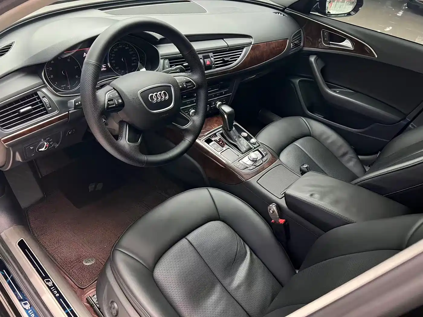 Audi A6L 2016 30 FSI Technology фото 8