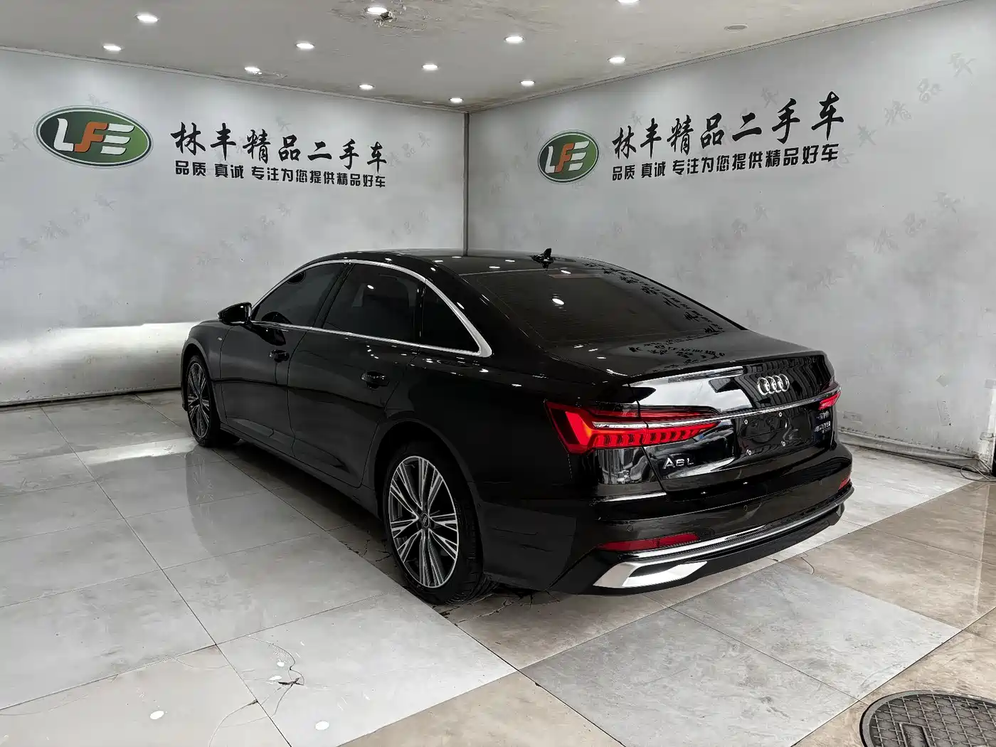 Audi A6L 2025 45 TFSI quattro Premium Sport фото 7