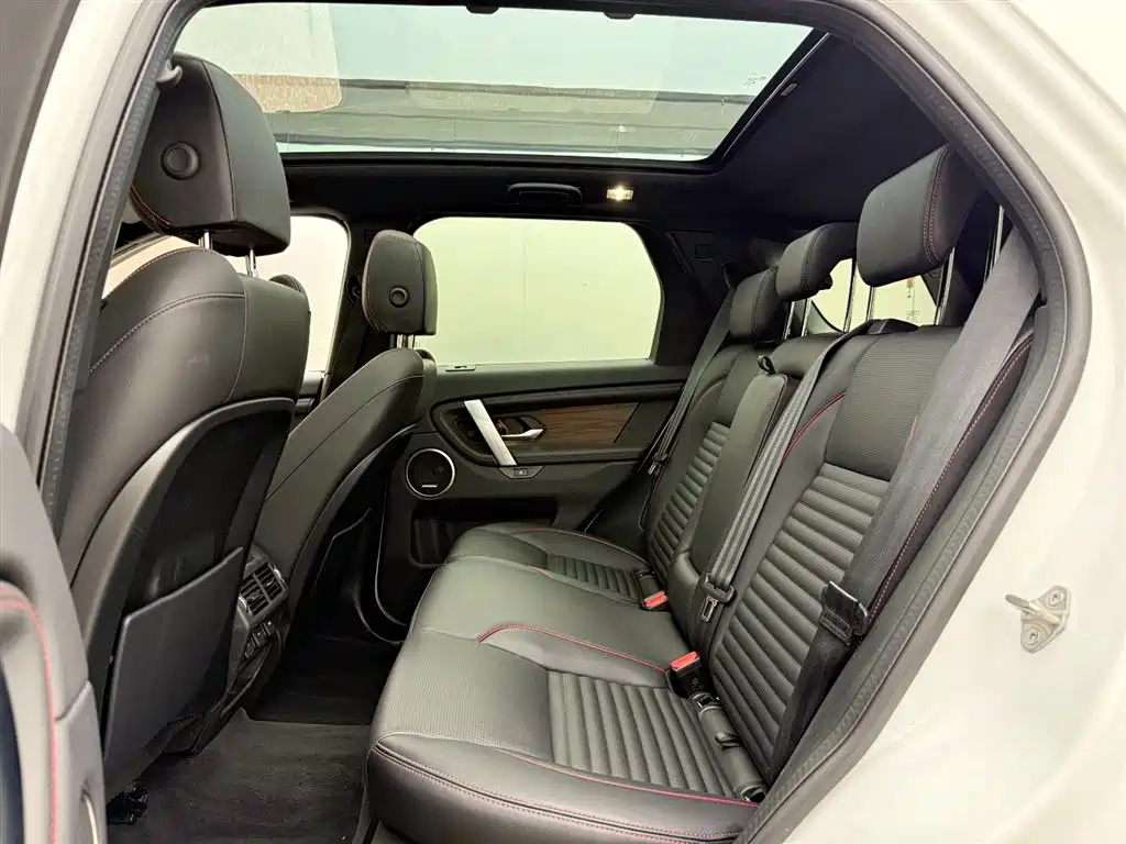 Land Rover Discovery Sport 2023 249PS R-Dynamic S Performance Version фото 10