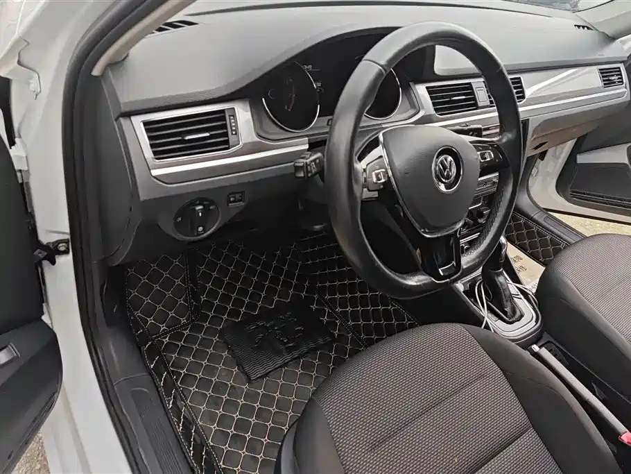 Volkswagen Bora 2019 Bora Legend 1.5L Automatic Leading China V фото 12