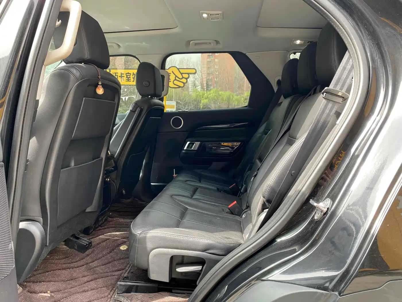 Land Rover Discovery 2017 3.0 SC V6 SE фото 5