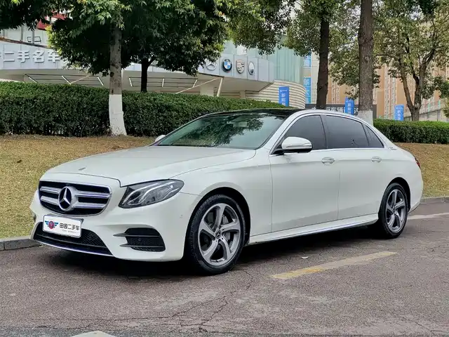 MERCEDES-BENZ E CLASS