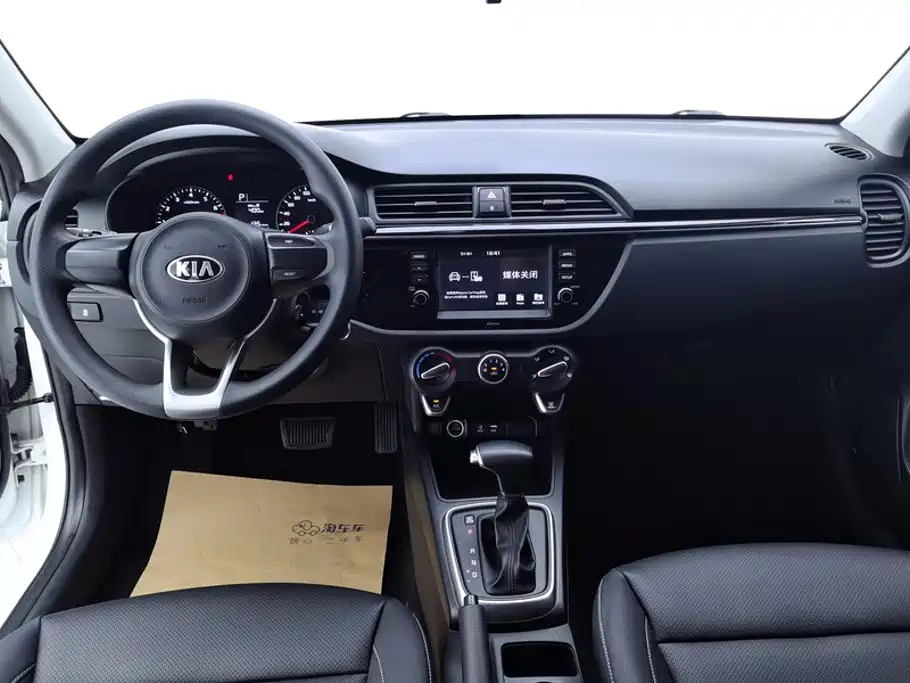 Kia K2 2018 2017 Sedan 1.4L AT 15th Anniversary Special Edition GLS