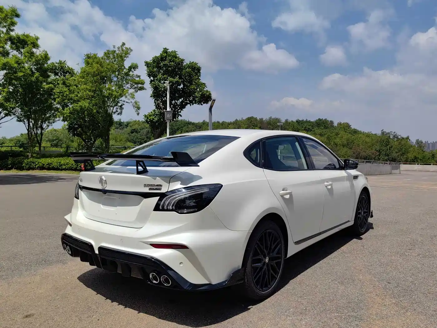 MG MG6 2026 2025 Model Year 1.5T XLINE Shark Hunter Edition