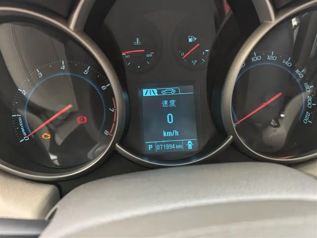 Chevrolet Cruze 2015 1.5L Classic SE AT фото 5