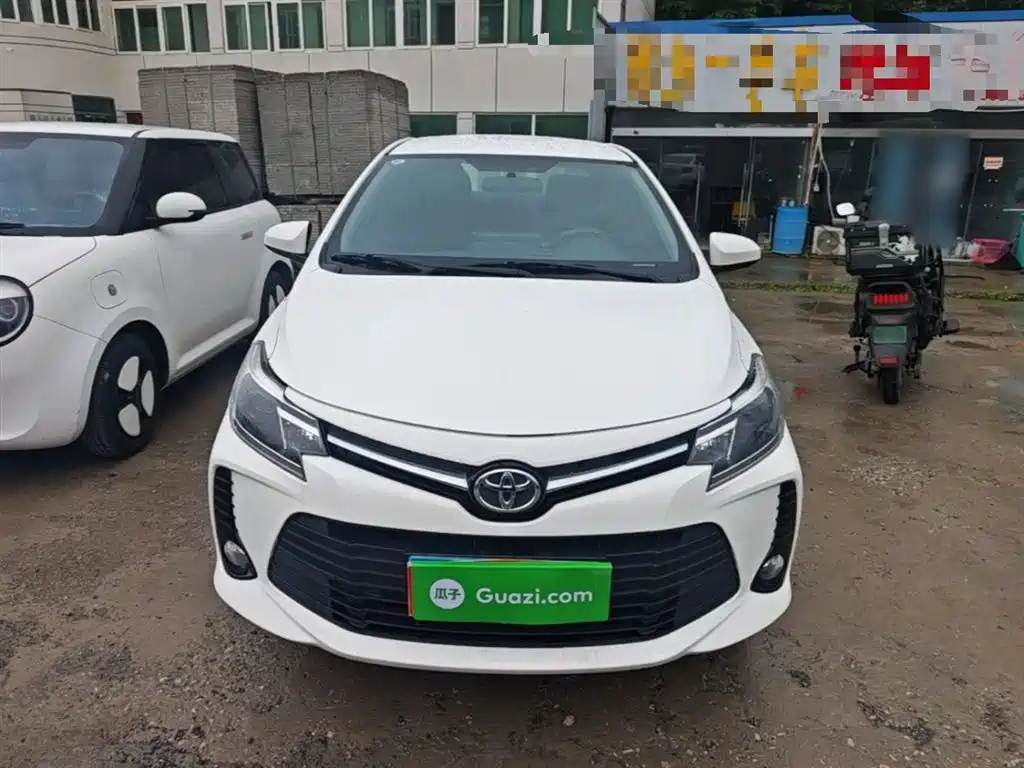 Toyota Vios 2022 1.5L 20th Anniversary Edition фото 3