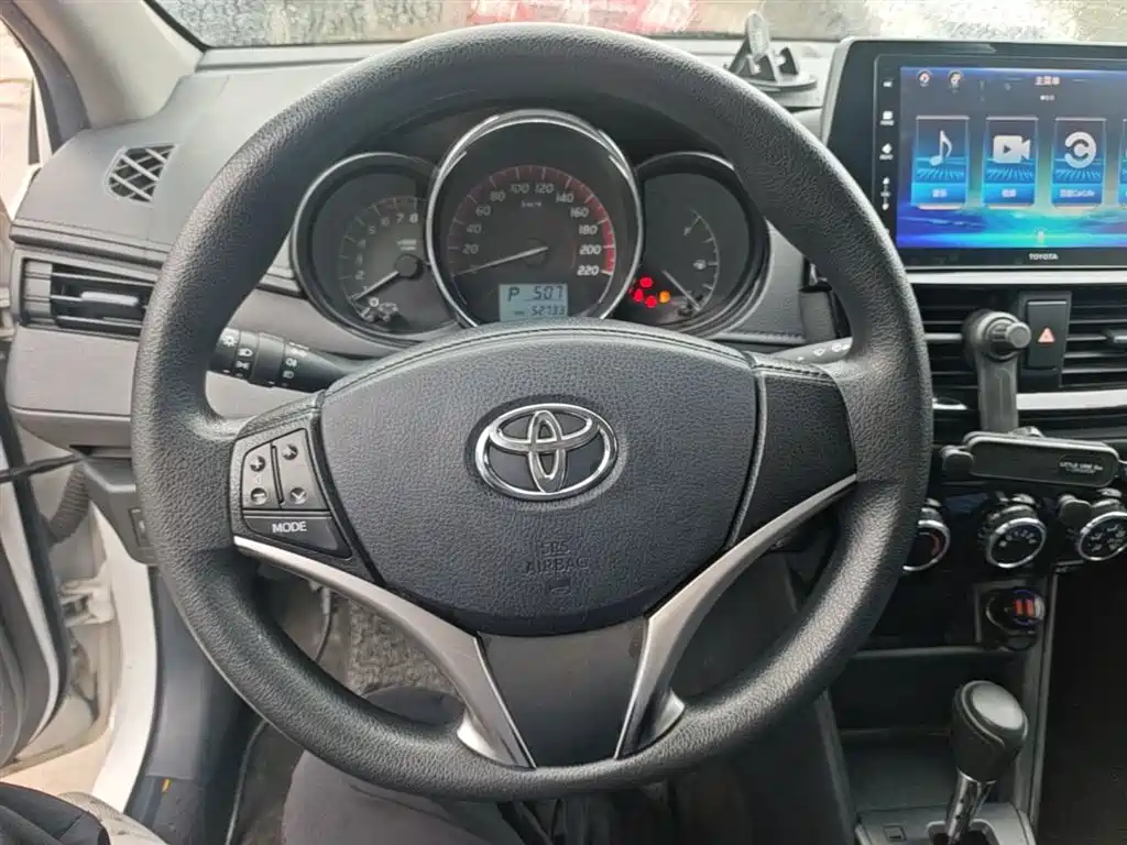 Toyota Vios 2022 1.5L 20th Anniversary Edition фото 11
