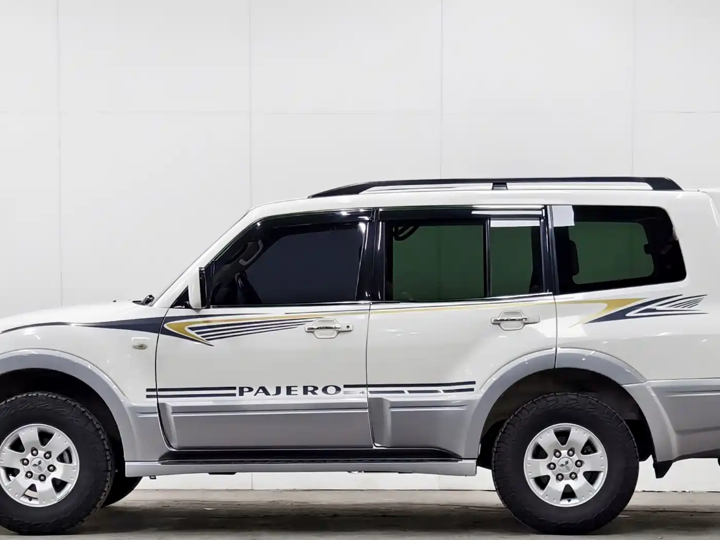Mitsubishi Pajero 2011 Mitsubishi Pajero V73 3.0L AT GLX фото 7