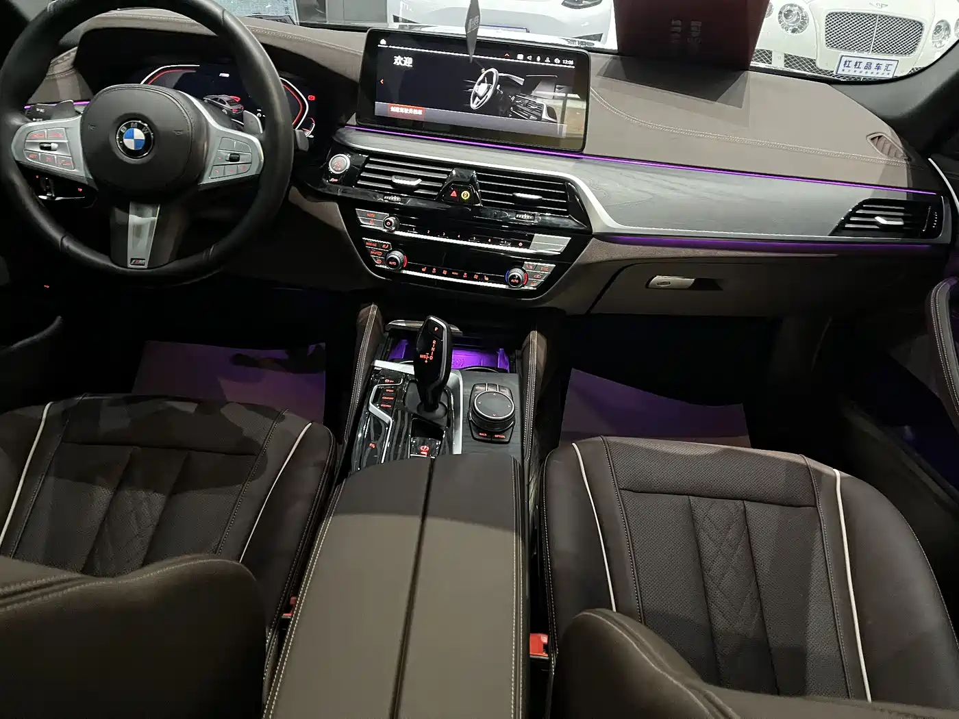 BMW 5 Series 2022 Model Second Facelift 530Li Leading M Sport Package фото 8