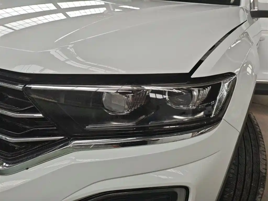 Volkswagen T-ROC 2022 280TSI DSG 2WD Comfort PLUS фото 9