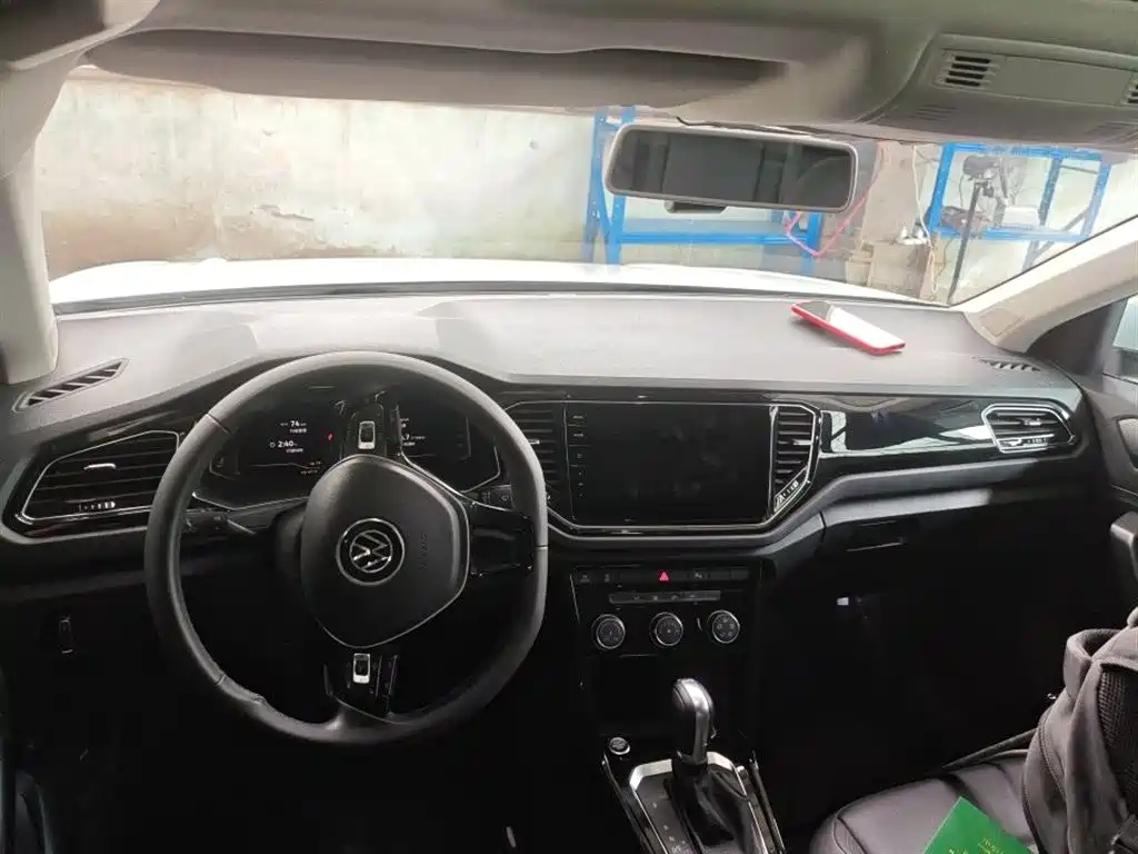 Volkswagen T-ROC 2022 280TSI DSG 2WD Comfort PLUS фото 6