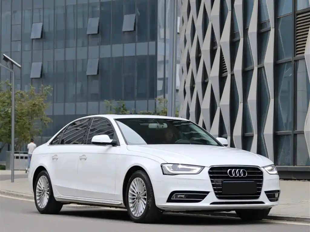 Audi A4L 2016 35 TFSI Automatic Comfort фото 5