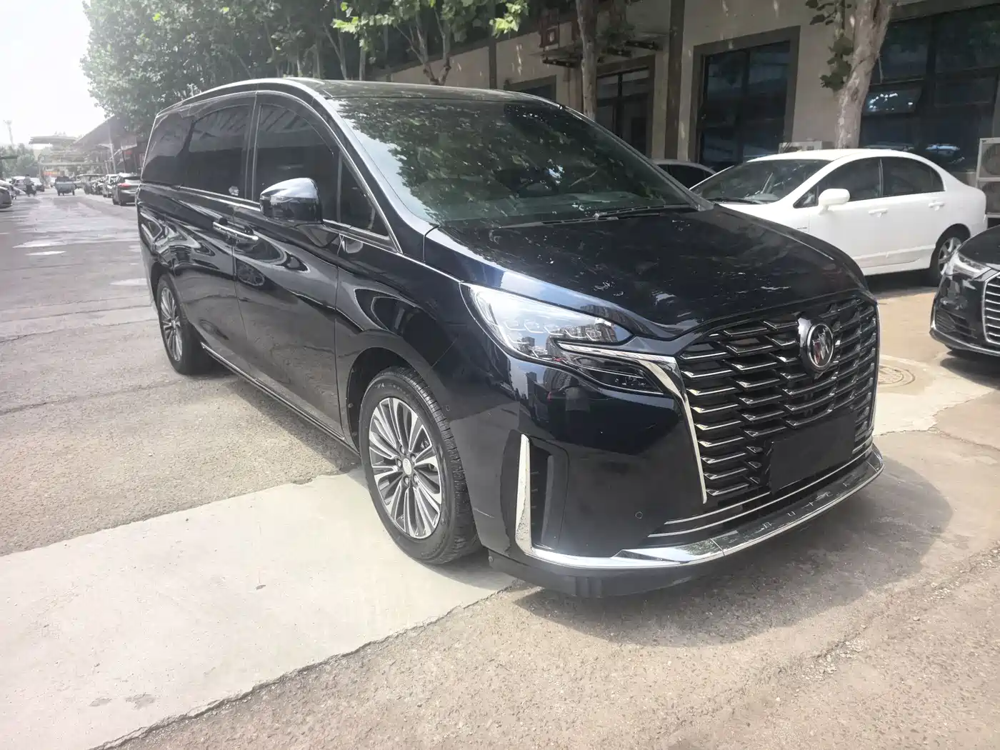 BUICK GL8