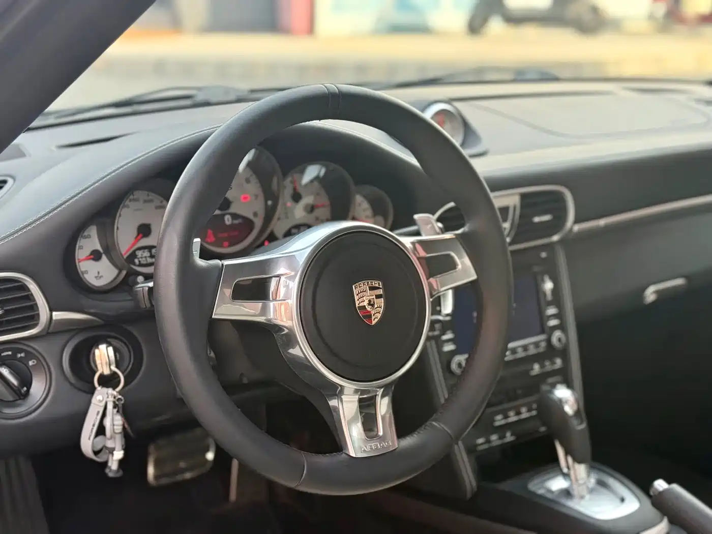 Porsche 911 2010 Turbo S 3.8T фото 8