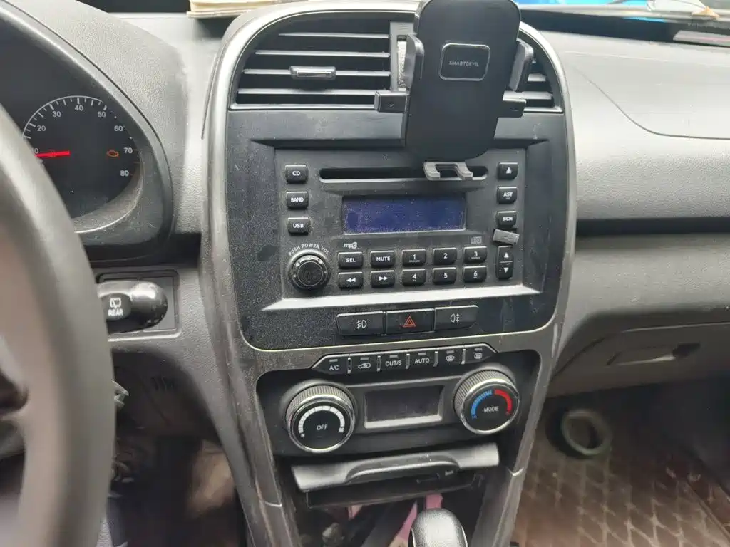 Chery Tiggo 3 2016 2015 1.6L CVT Smart Sport