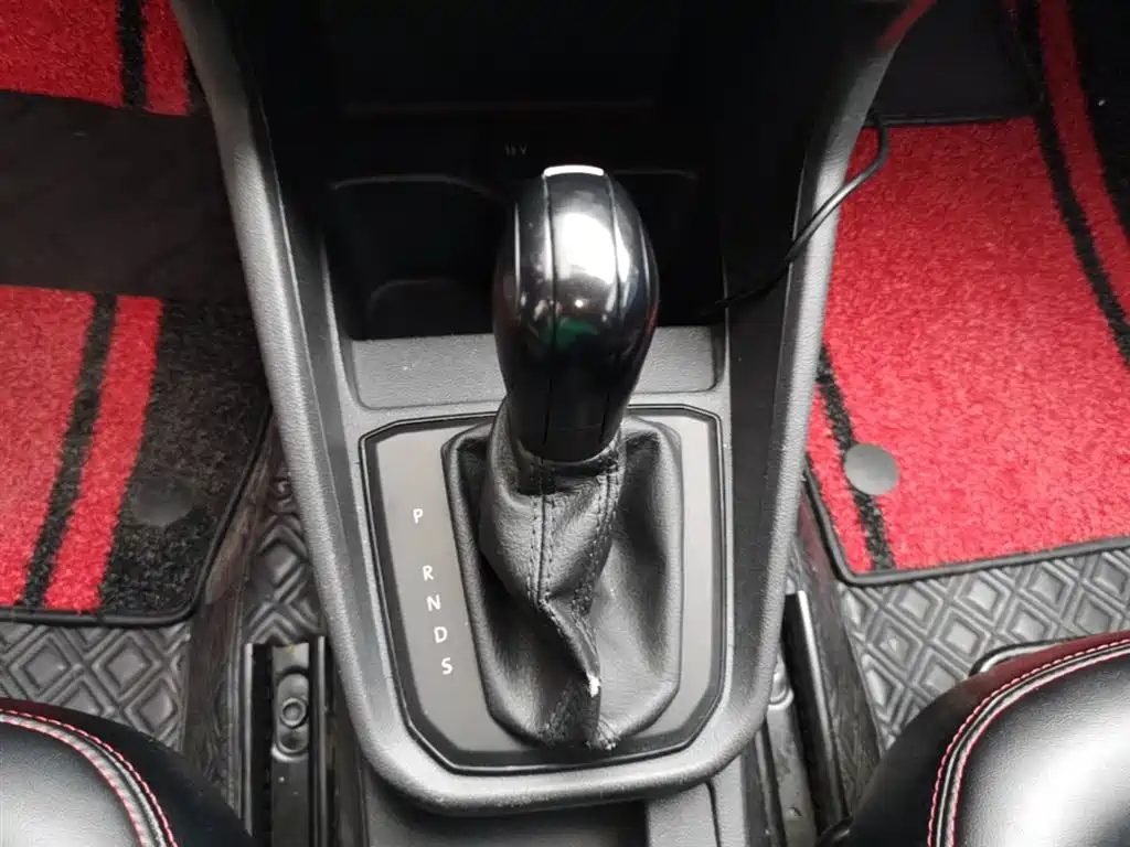 Volkswagen Santana 2017 Gran Santana 1.6L Auto Trendline фото 14