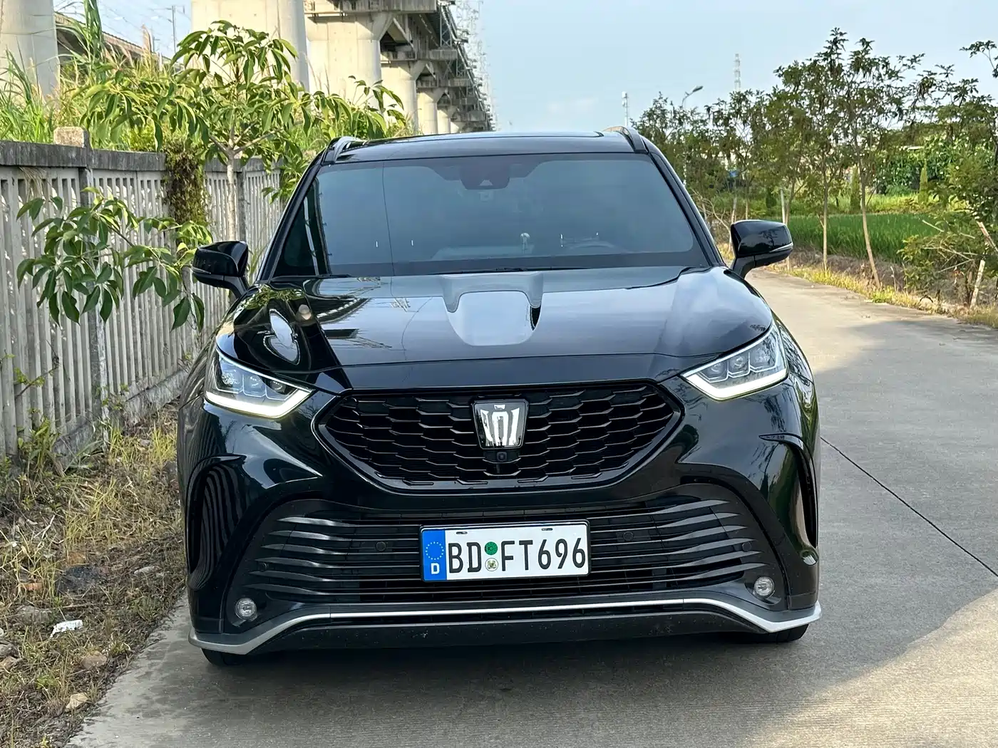 Toyota Crown Kluger 2024 2.5L HEV 4WD Premium Edition фото 2
