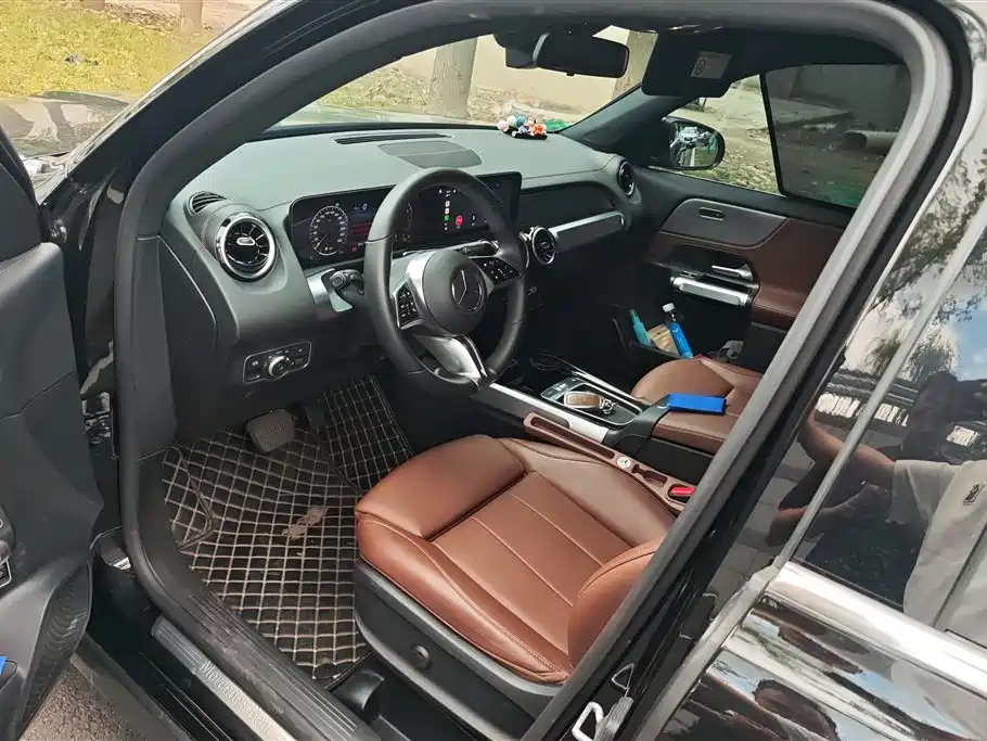 Mercedes-Benz GLB 2024 Facelift GLB 200 Dynamic фото 9