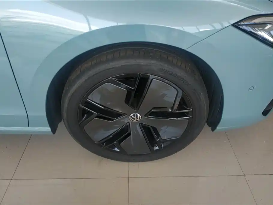 Volkswagen Passat 2025 Model Pro 380TSI Starlight Dragon Premium Edition фото 6