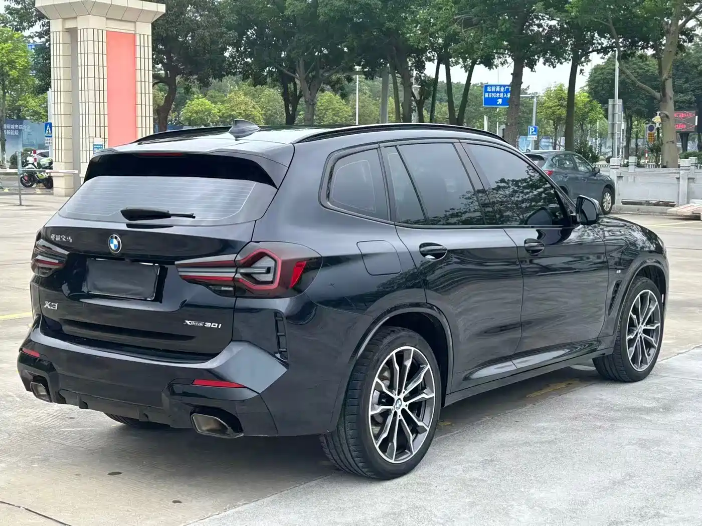 BMW X3 2023 Facelift xDrive30i Leading M Night Package фото 7