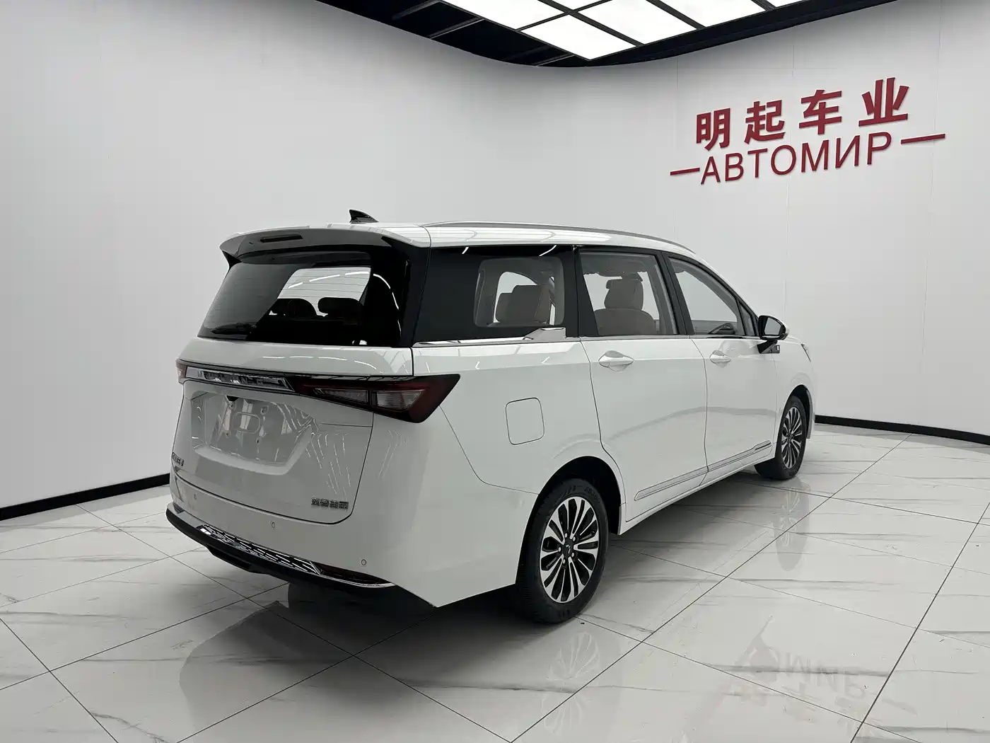 WULING AUTOMOBILE WULING JIACHEN