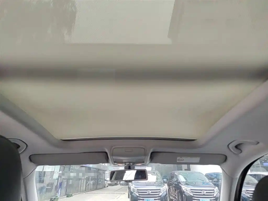 Volkswagen Tiguan 2015 1.8TSI Automatic 2WD Highline фото 18