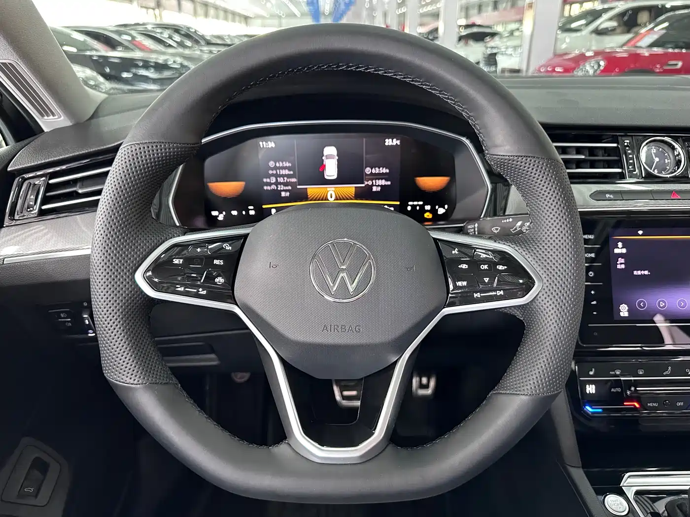 Volkswagen Magotan 2023 2 Million Units Anniversary Edition 330TSI DSG Leading Type фото 12