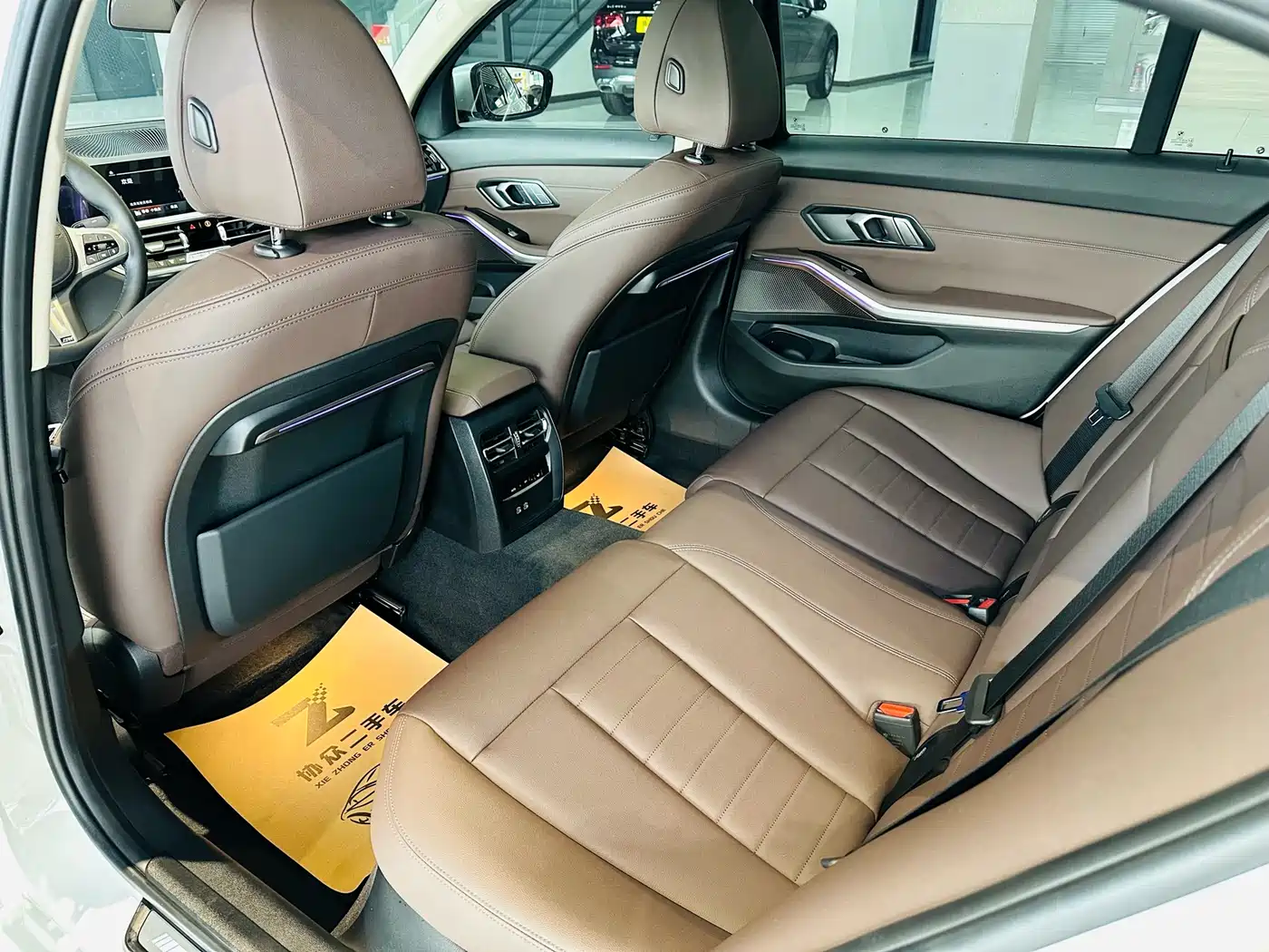 BMW 3 Series 2021 325Li M Sport Package фото 15