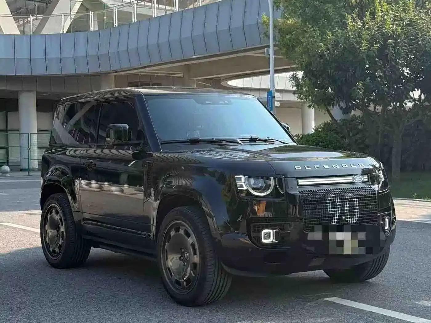 Фото 4 - Land Rover Defender