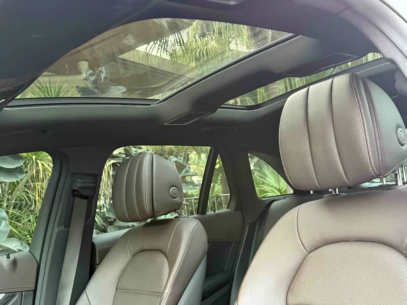 Mercedes-Benz GLC 2019 Model GLC 200 L 4MATIC фото 16