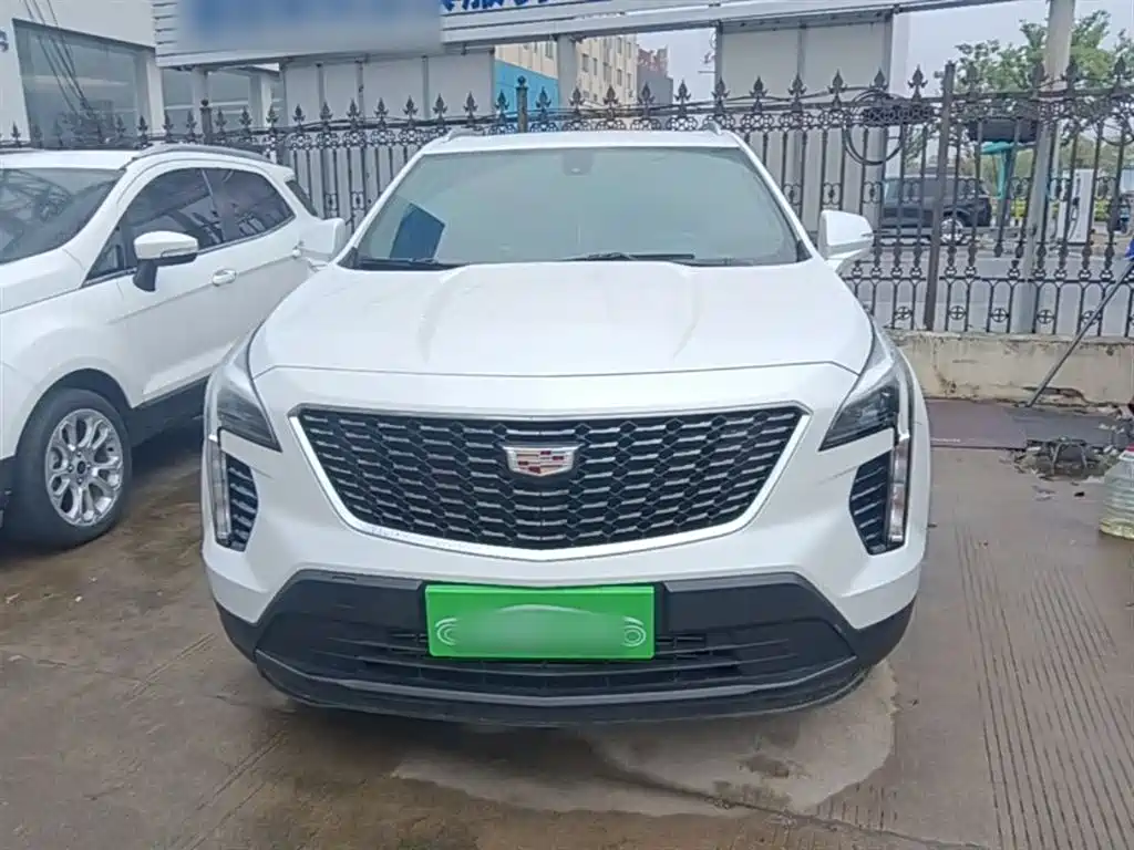Cadillac XT4 2021 28T FWD Technology Edition фото 3