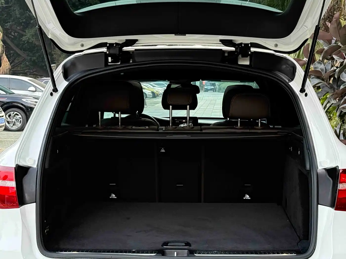Mercedes-Benz GLC 2019 Model GLC 200 L 4MATIC фото 20