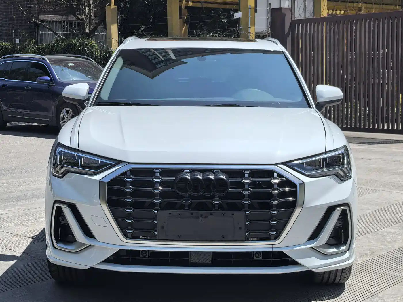 Audi Q3 2024 35 TFSI Fashion Sport фото 3