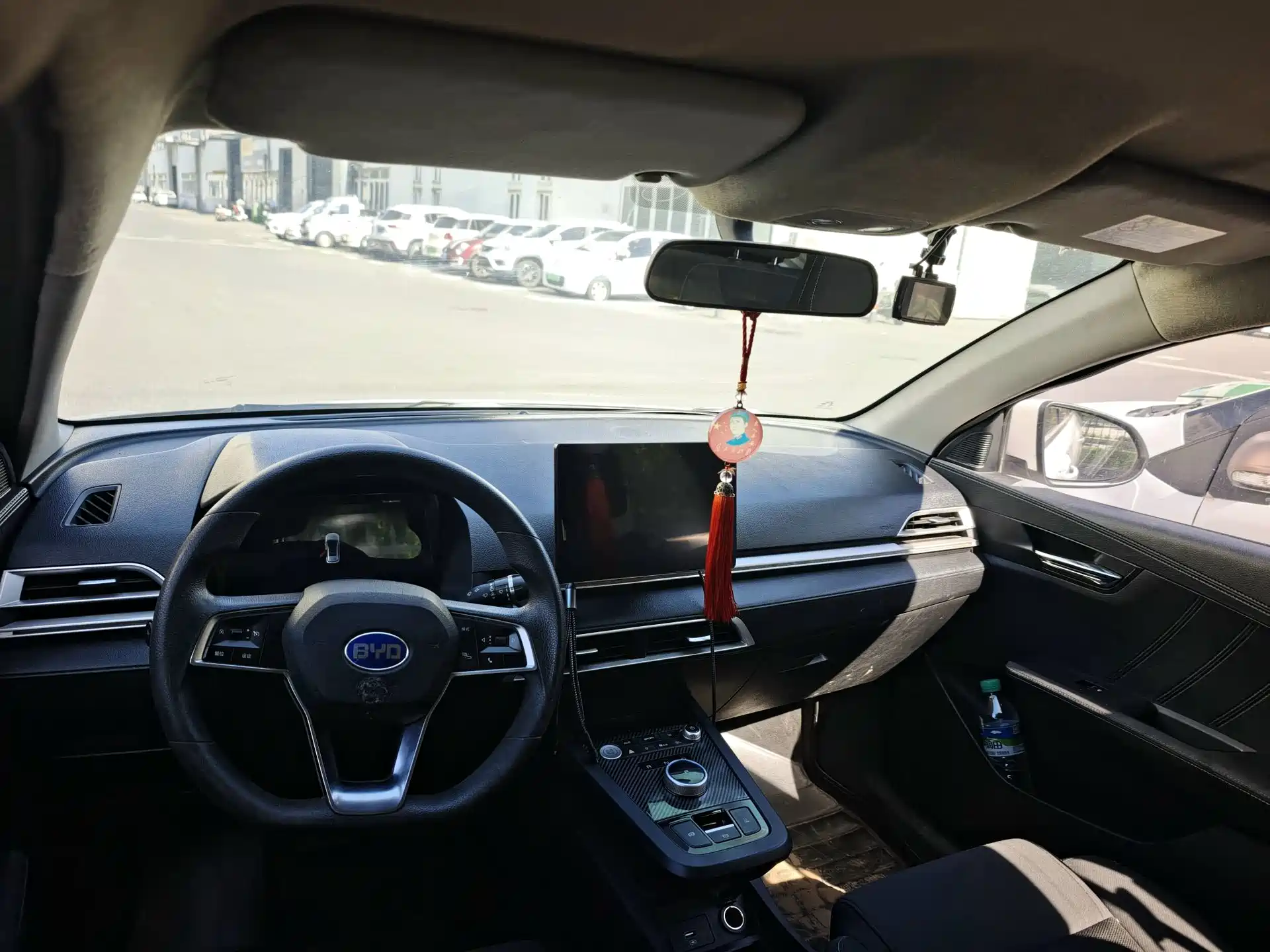 Фото 9 - BYD e2