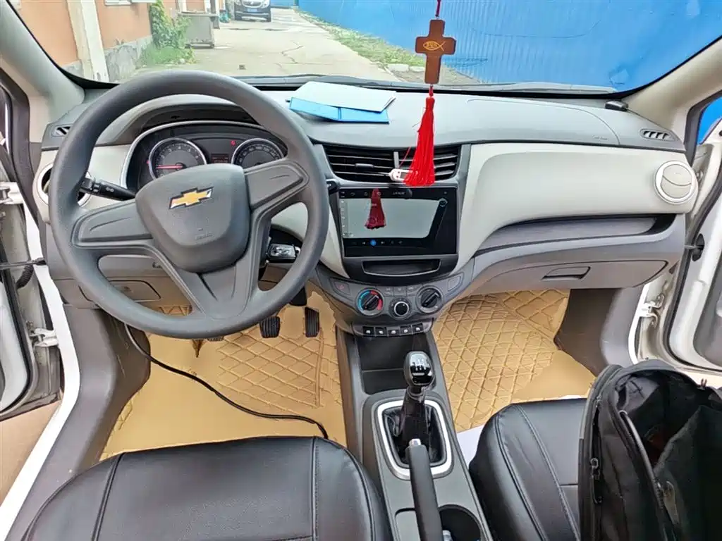 Chevrolet Sail 2018 Sail 3 1.3L Manual Comfort Sunroof фото 10