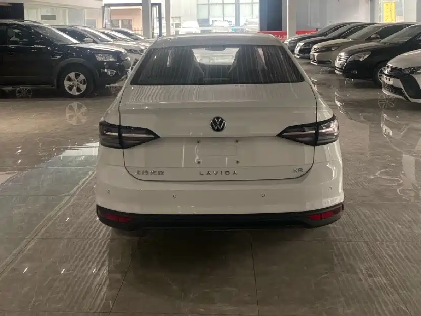 Volkswagen Lavida 2026 Model X-Ray 1.5L Premium Elegance Edition фото 4