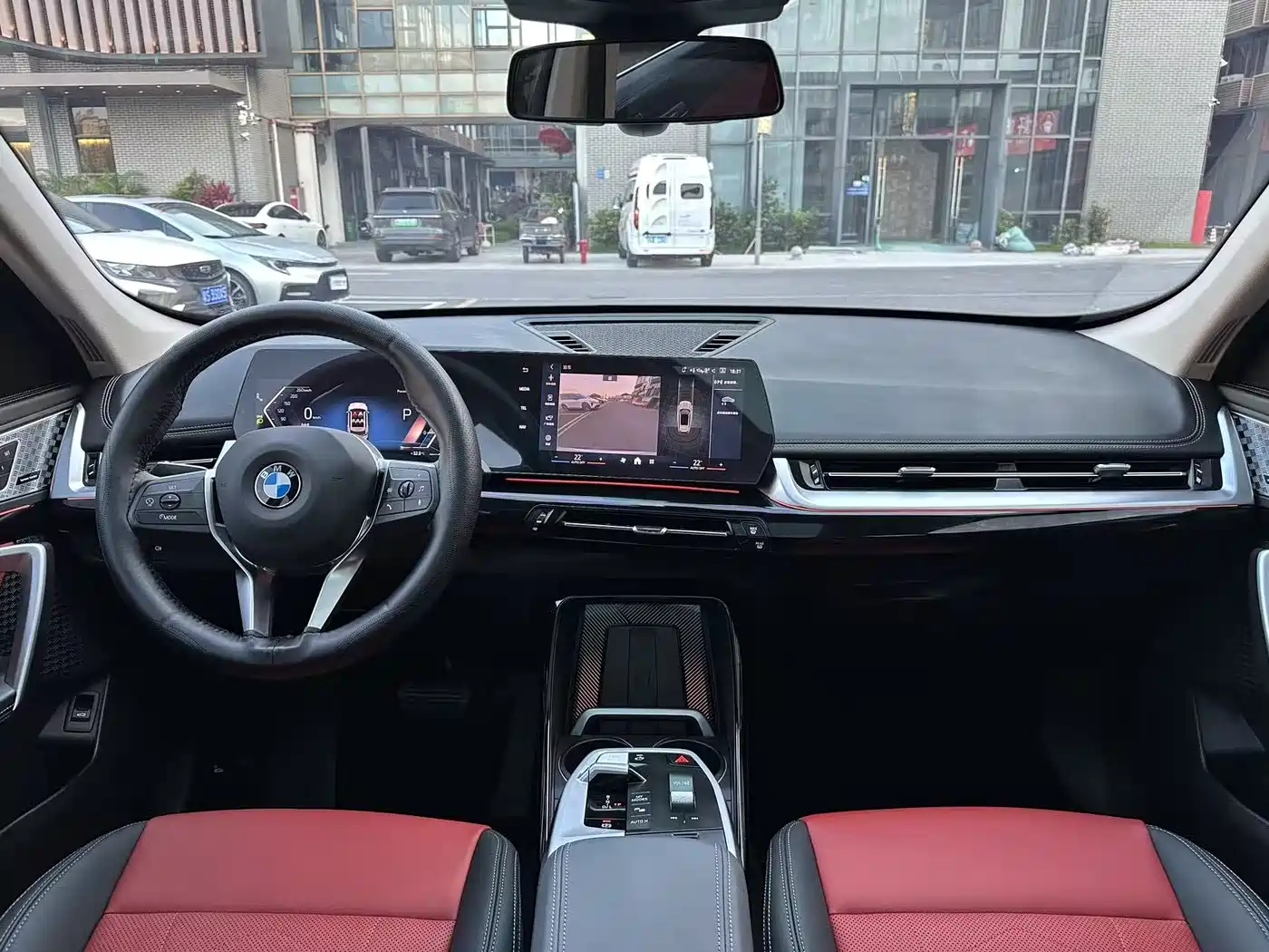 BMW X1 2025 sDrive25Li M Sport Package фото 9